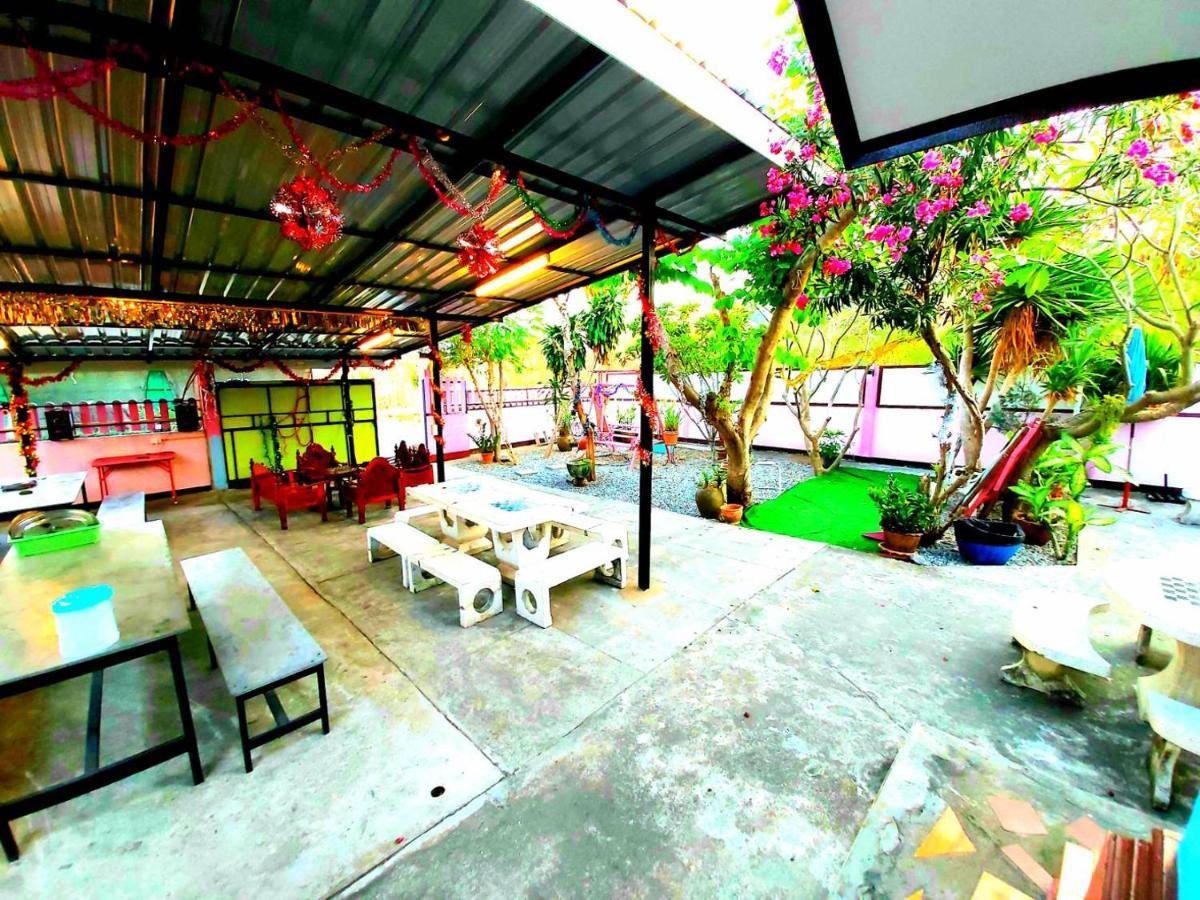 Wilailak Bungalow @ Koh Srichang Ко-Сичанг Экстерьер фото