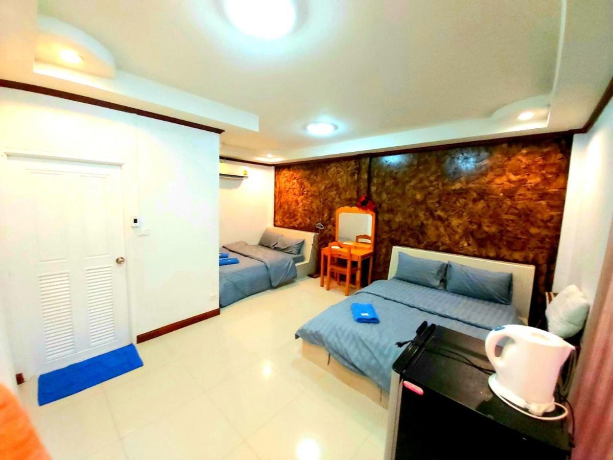 Wilailak Bungalow @ Koh Srichang Ко-Сичанг Экстерьер фото