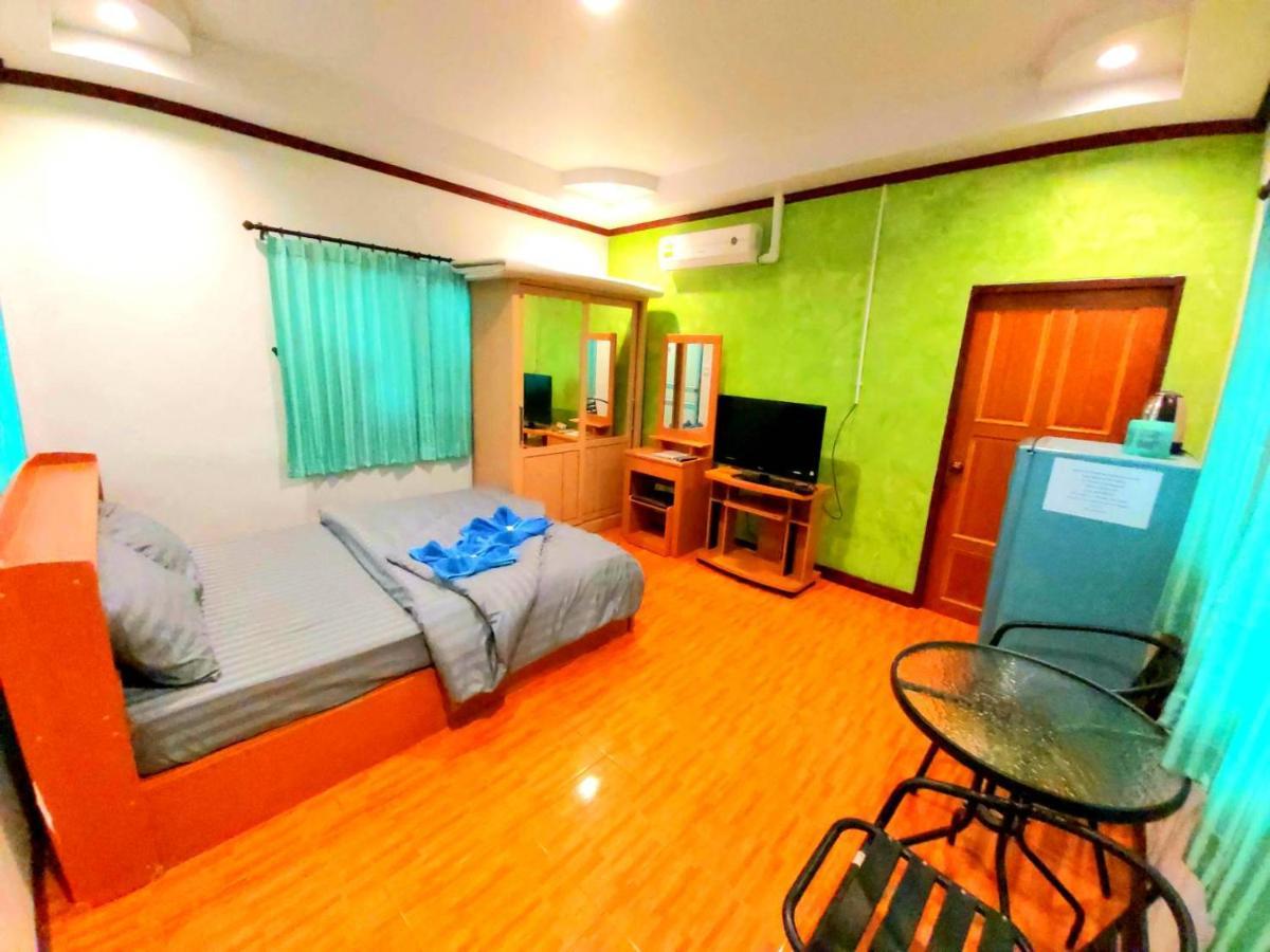 Wilailak Bungalow @ Koh Srichang Ко-Сичанг Экстерьер фото
